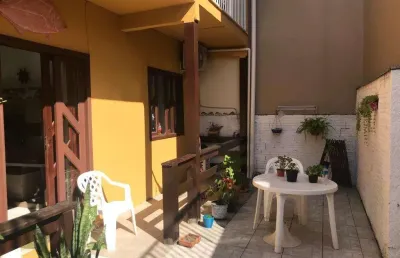 Casa residencial de 5 dorms no bairro lagoa da conceição