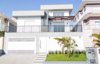Casa de 208m² com 3 quartos sendo 1 suíte na pedra branca