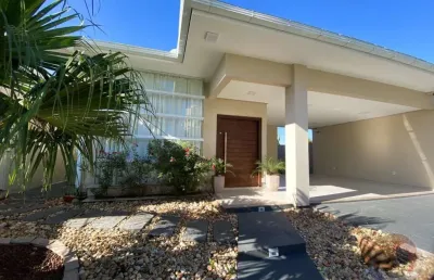 Casa com 3 quartos à venda na Rua Dos Bem Me Queres, --, Pedra Branca, Palhoça