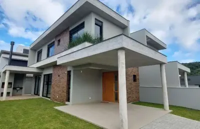 Casa com 3 quartos à venda na Rodovia Doutor Antônio Luiz Moura Gonzaga, --, Rio Tavares, Florianópolis