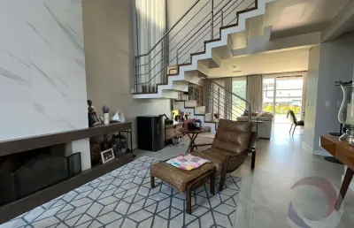Casa residencial de 4 dorms no bairro ingleses do rio vermelho