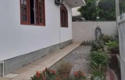 Casa com 4 quartos à venda na Rua José Ferreira Correia, --, Capoeiras, Florianópolis