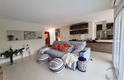 Casa em condomínio fechado com 4 quartos à venda na Rodovia Doutor Antônio Luiz Moura Gonzaga, --, Rio Tavares, Florianópolis