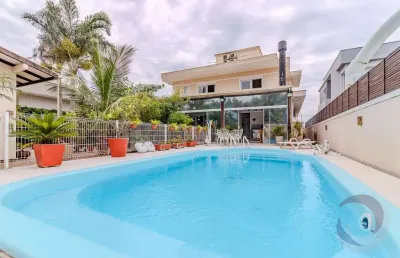 Casa em condomínio fechado com 5 quartos à venda na Rodovia Aparício Ramos Cordeiro, --, Campeche, Florianópolis