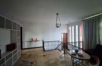 Casa residencial de 6 dorms no bairro balneário estreito