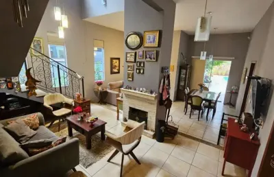 Casa com 3 quartos à venda na Rua dos Flamingos, --, Pedra Branca, Palhoça