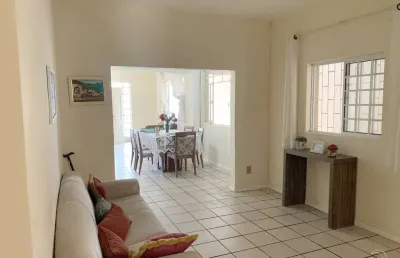 Casa com 3 quartos à venda na Avenida Santa Catarina, --, Balneário, Florianópolis
