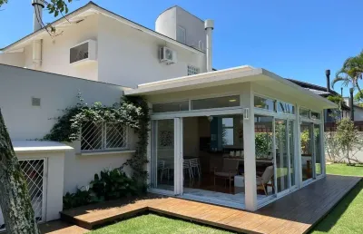 Casa residencial de 4 dorms no bairro lagoa da conceição