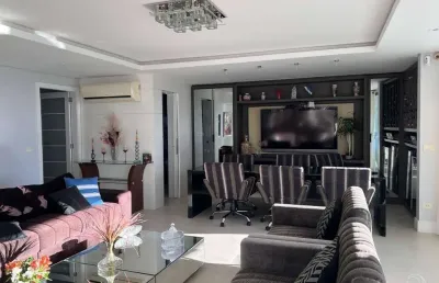 Casa com 5 quartos à venda na Rua José Nazareno Coelho, --, João Paulo, Florianópolis