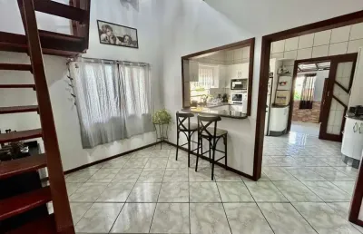Casa com 3 quartos à venda na Rua Celso Bayma, --, Barreiros, São José