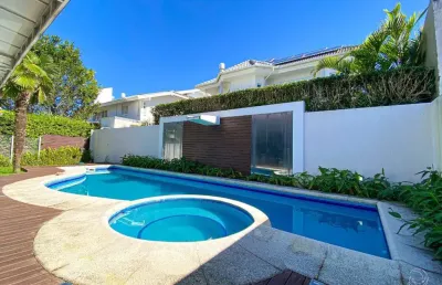 Casa residencial de 5 quartos no bairro jurerê internacional.