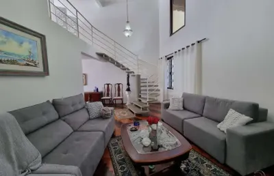 Casa de 220m² com 3 dorms 1 suíte no bairro bom abrigo