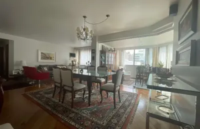 Apartamento alto padrão, 4 quartos no centro do florianópolis.