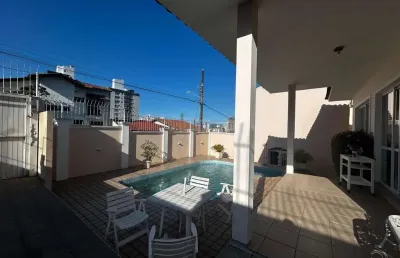 Casa residencial de 286m² com 3 quartos no estreito