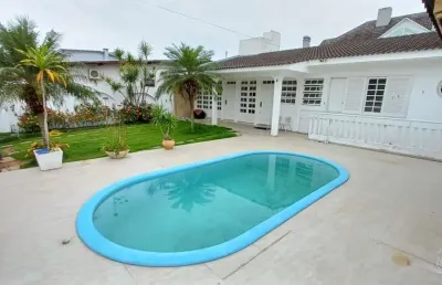 Casa com 6 quartos à venda na Rua Senador Milton Campos, --, Coqueiros, Florianópolis