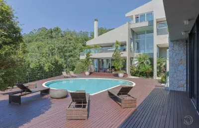 Casa em condomínio fechado com 4 quartos à venda na Rodovia Haroldo Soares Glavan, --, Cacupé, Florianópolis