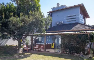 Casa residencial de 3 dorms no bairro morro das pedras