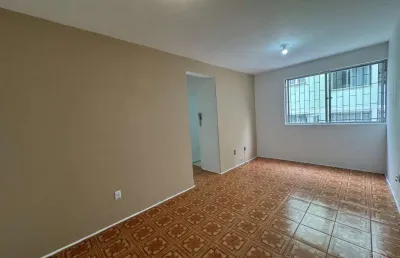 Apartamento com 2 quartos à venda na Rua Santos Saraiva, --, Estreito, Florianópolis