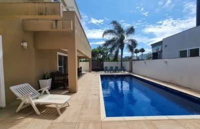 Casa com 4 suítes no córrego grande, em florianópolis