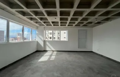 Sala comercial com 44,72m² no centro de florianópolis
