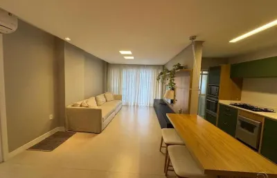 Apartamento com 3 quartos sendo 1 suíte na agronômica