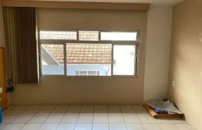 Casa com 3 quartos no bairro agronômica, florianópolis.