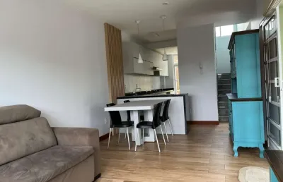 Casa em condomínio fechado com 3 quartos à venda na Rodovia Jornalista Manoel de Menezes, --, Lagoa da Conceição, Florianópolis