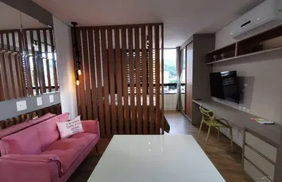Kitnet / Stúdio à venda na Rua João Pio Duarte Silva, --, Córrego Grande, Florianópolis