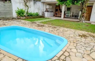 Casa residencial de 254m² com 6 quartos na trindade