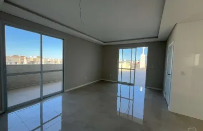 Cobertura de 205m² com 3 quartos no ingleses do rio vermelho