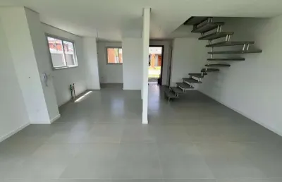 Casa em condomínio fechado com 4 quartos à venda na Rua Sagrado Coração de Jesus, --, Morro das Pedras, Florianópolis