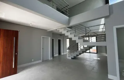 Casa alto padrão com 3 suítes no bairro ratones, florianópolis.