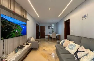 Apartamento de 92m² com 2 quartos sendo 1 suíte no balneário do estreito