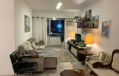 Apartamento de 123m² com 3 quartos no centro de florianópolis