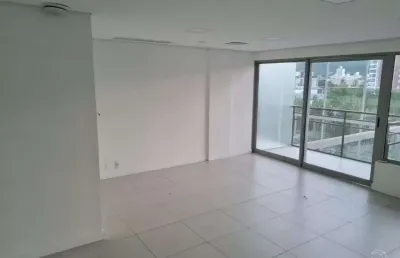 Sala comercial à venda na Rua Jair Hamms, --, Pedra Branca, Palhoça