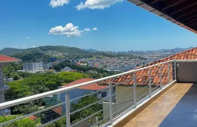 Casa residencial com 3 quartos sendo 2 suítes no centro de são josé