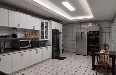 Casa com 360m² de 3 quartos sendo 1 suíte no bairro areias em são josé