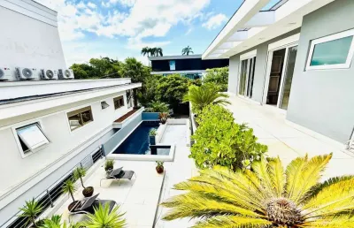 Casa em condomínio fechado com 4 quartos à venda na Rodovia Haroldo Soares Glavan, --, Cacupé, Florianópolis