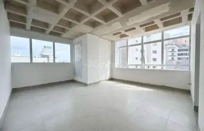 Venda de sala comercial em centro médico recém construído no centro de florianópolis