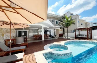 Casa com 5 quartos à venda na Rua dos Tambaquis, --, Jurerê Internacional, Florianópolis