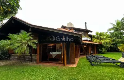 Casa de alto padrão com 5 quartos em jurerê internacional, florianópolis