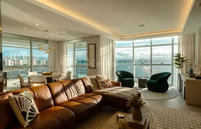 Apartamento com 4 quartos à venda na Avenida Governador Irineu Bornhausen, --, Agronômica, Florianópolis
