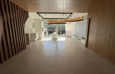 Cobertura duplex de 191m² com 4 suítes no itacorubi