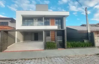 Casa com 3 quartos à venda na Renê Puchulu Mapelli, --, Carianos, Florianópolis