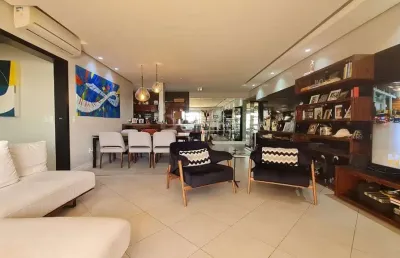 Apartamento de 128m² com 3 quartos sendo 1 suíte em canasvieiras