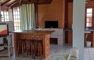 Casa residencial de 387m² com 10 quartos nos ingleses