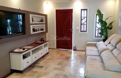Casa de 144m² com 2 quartos sendo 1 suíte no jardim atlântico