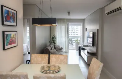 Apartamento de 73 m² com 2 quartos sendo 1 suíte no centro