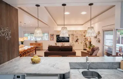 Apartamento de 236m² com 5 quartos sendo 3 suítes na daniela