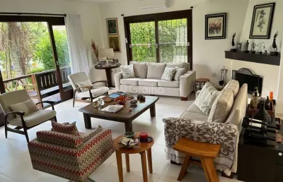 Casa com 3 quartos à venda na Joaquina Abreu De Araújo, --, Centro, Garopaba